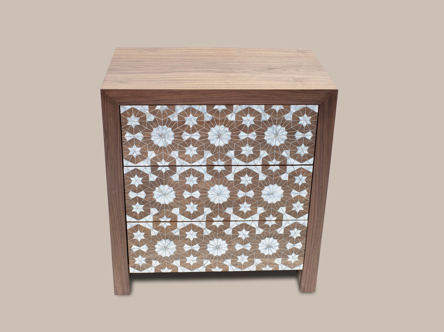 Chest of Drawers - Mother Pearl Inlay