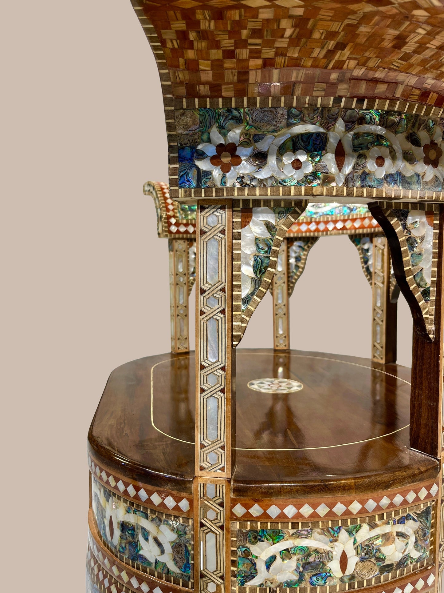 Emperor Chair & Table Set - Mother of Pearl