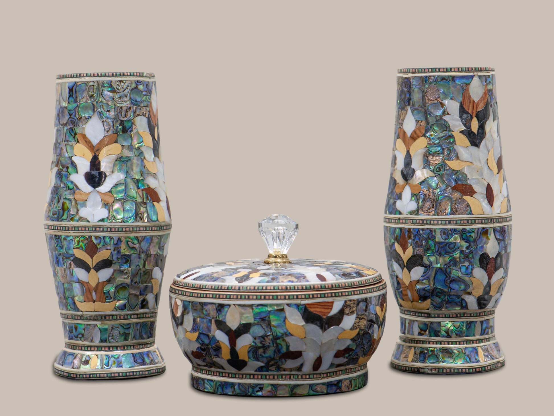 Bowl & Vases - Covered Mother Pearl