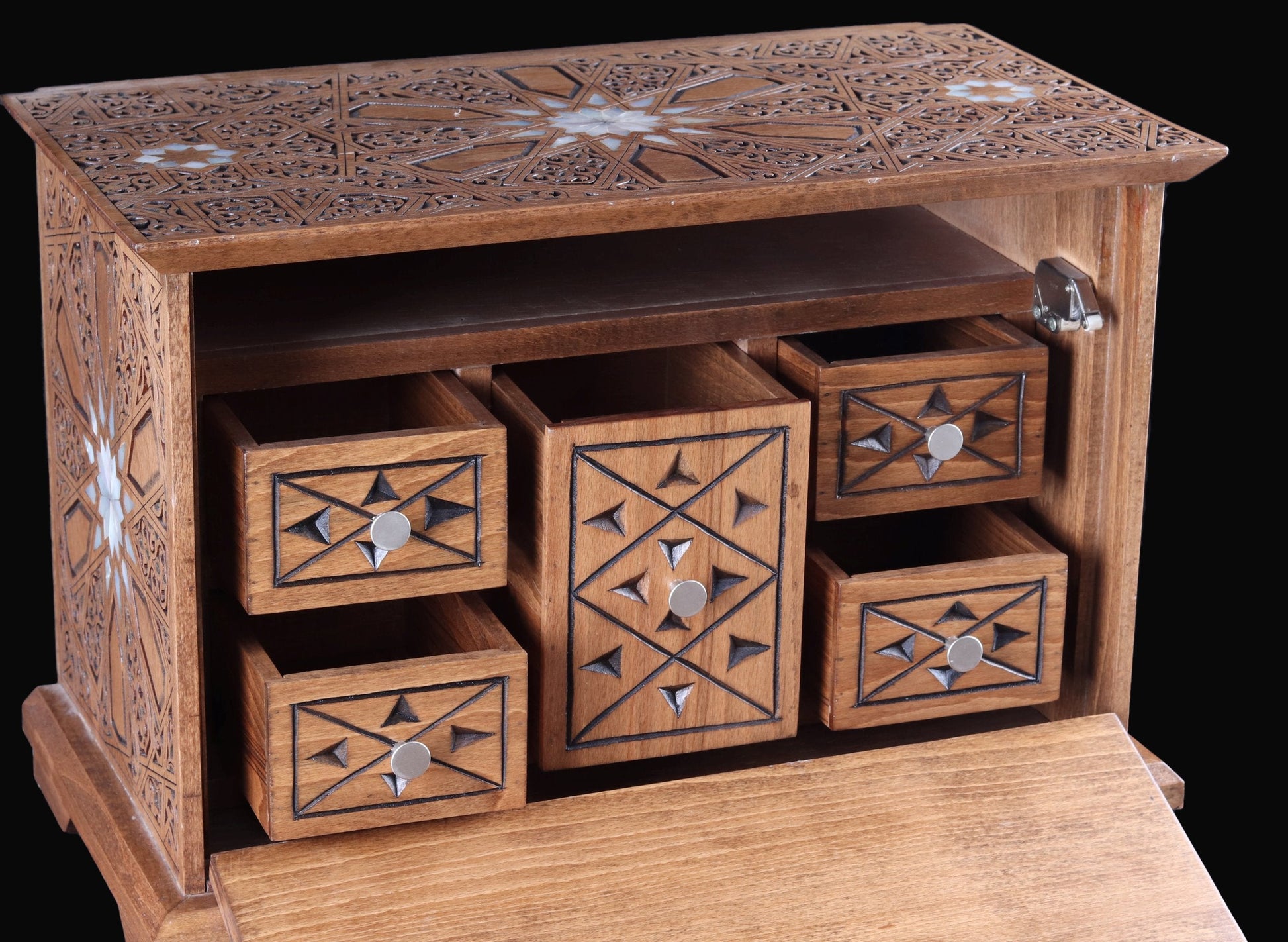 Jewelery Box - Carved and inlayed