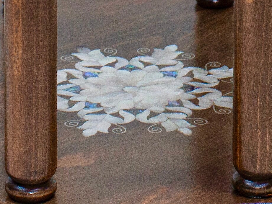 Side Table Embellished - Mother Pearl