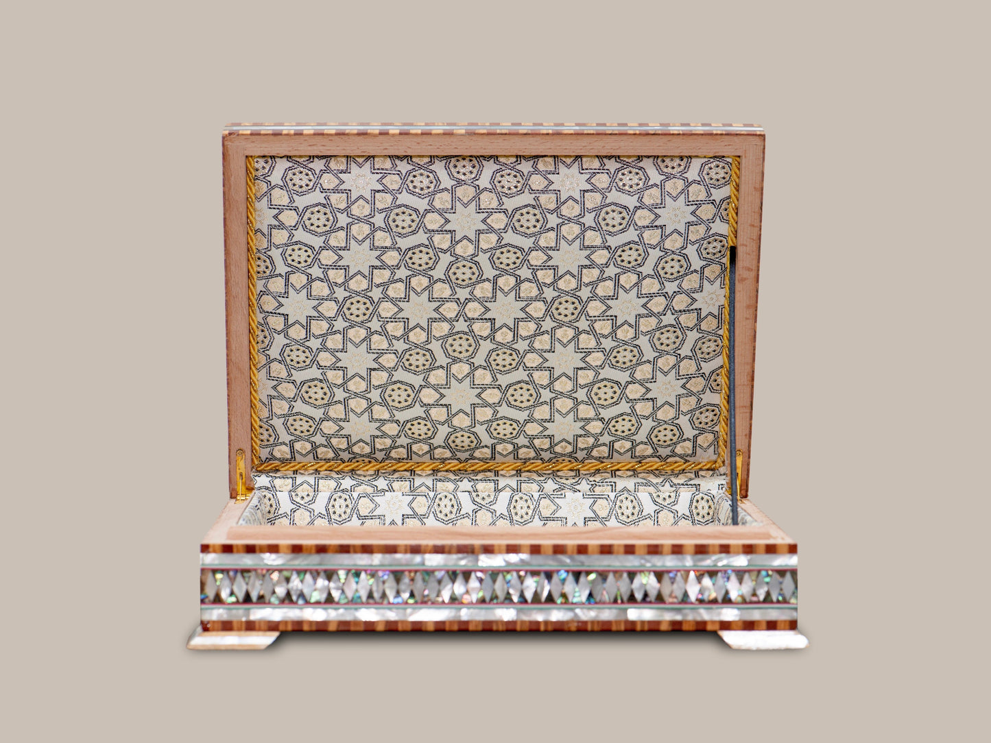 Square Jewelry Box - Mother Pearl