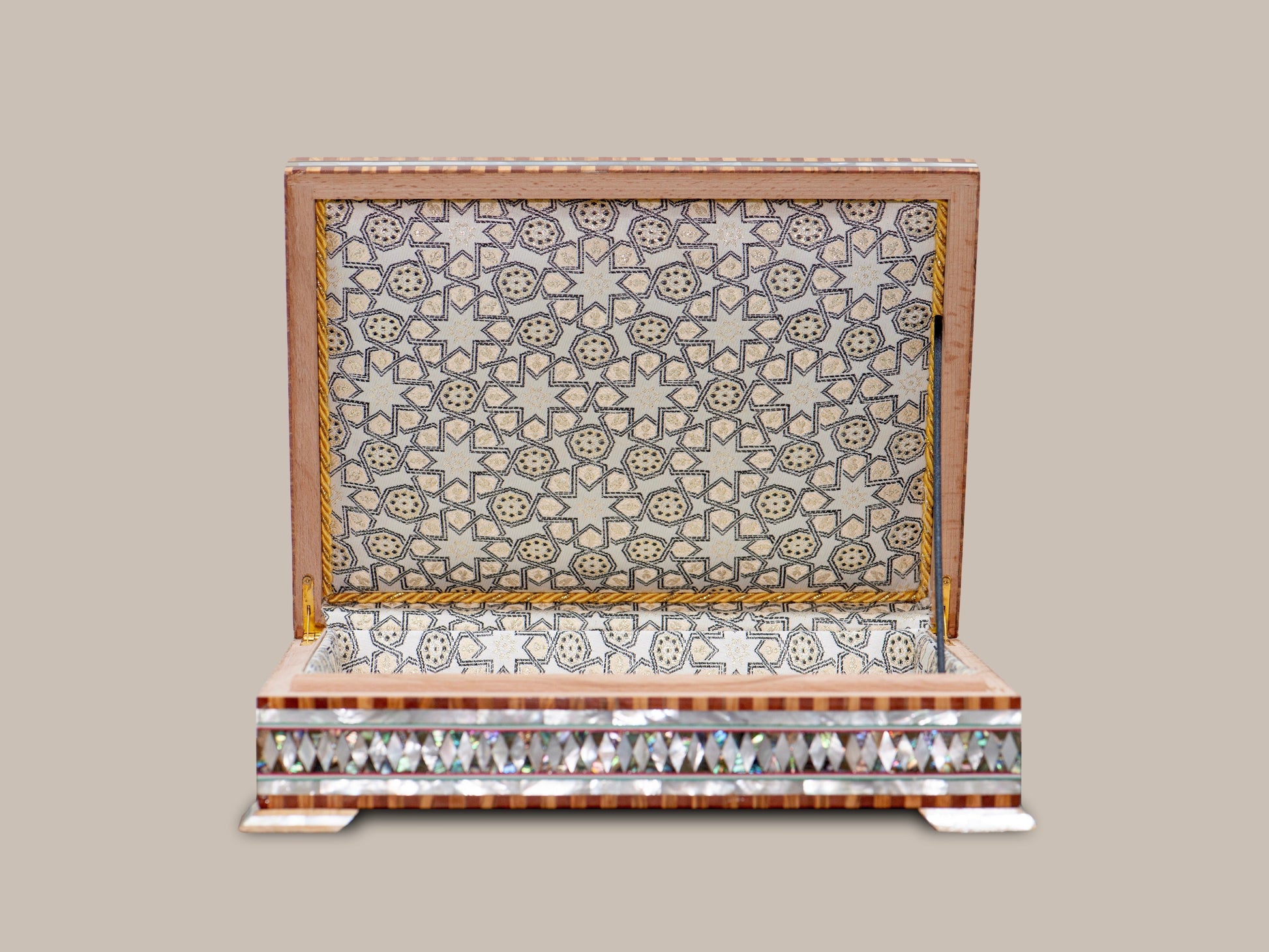 Square Jewelry Box - Mother Pearl